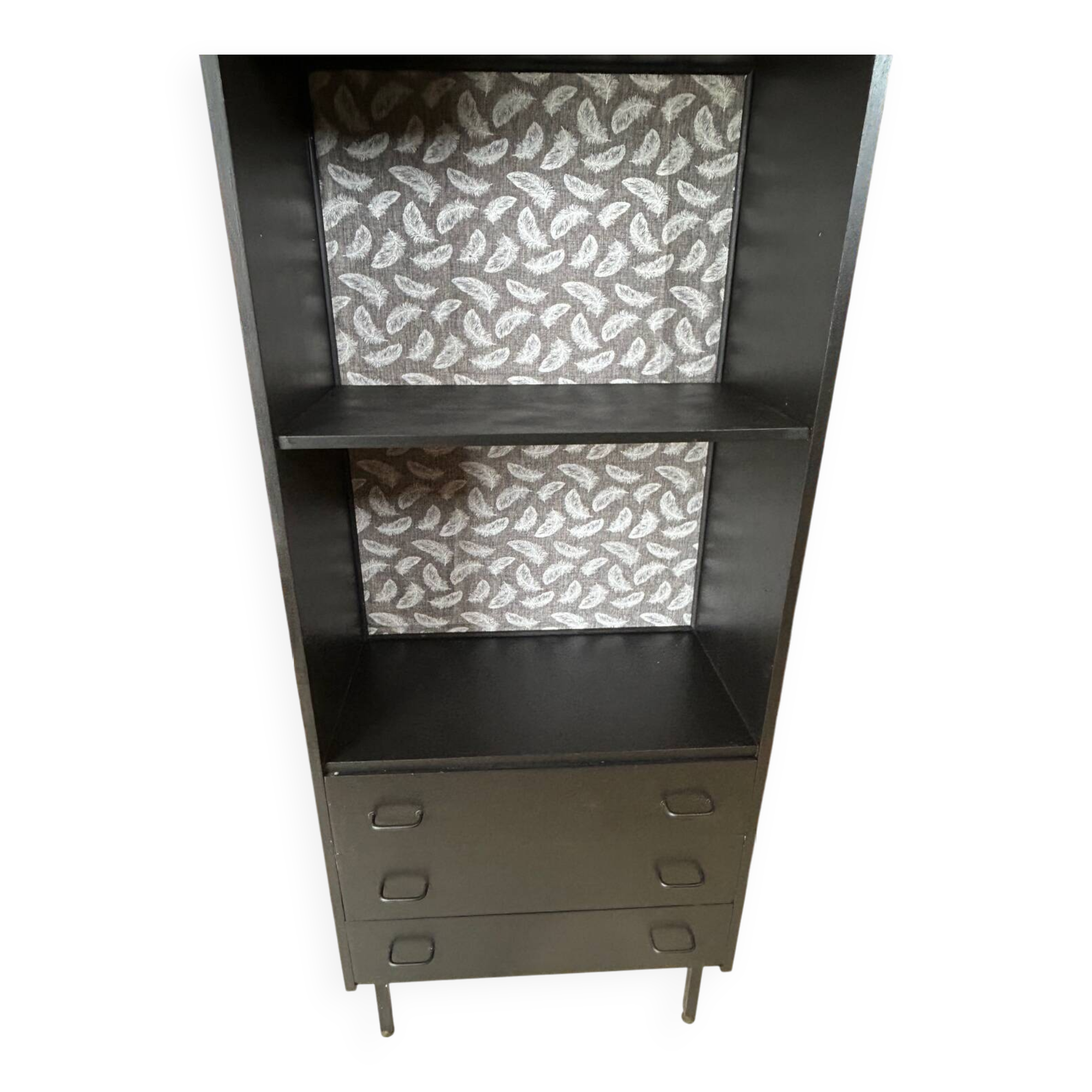 Refurbished display cabinet