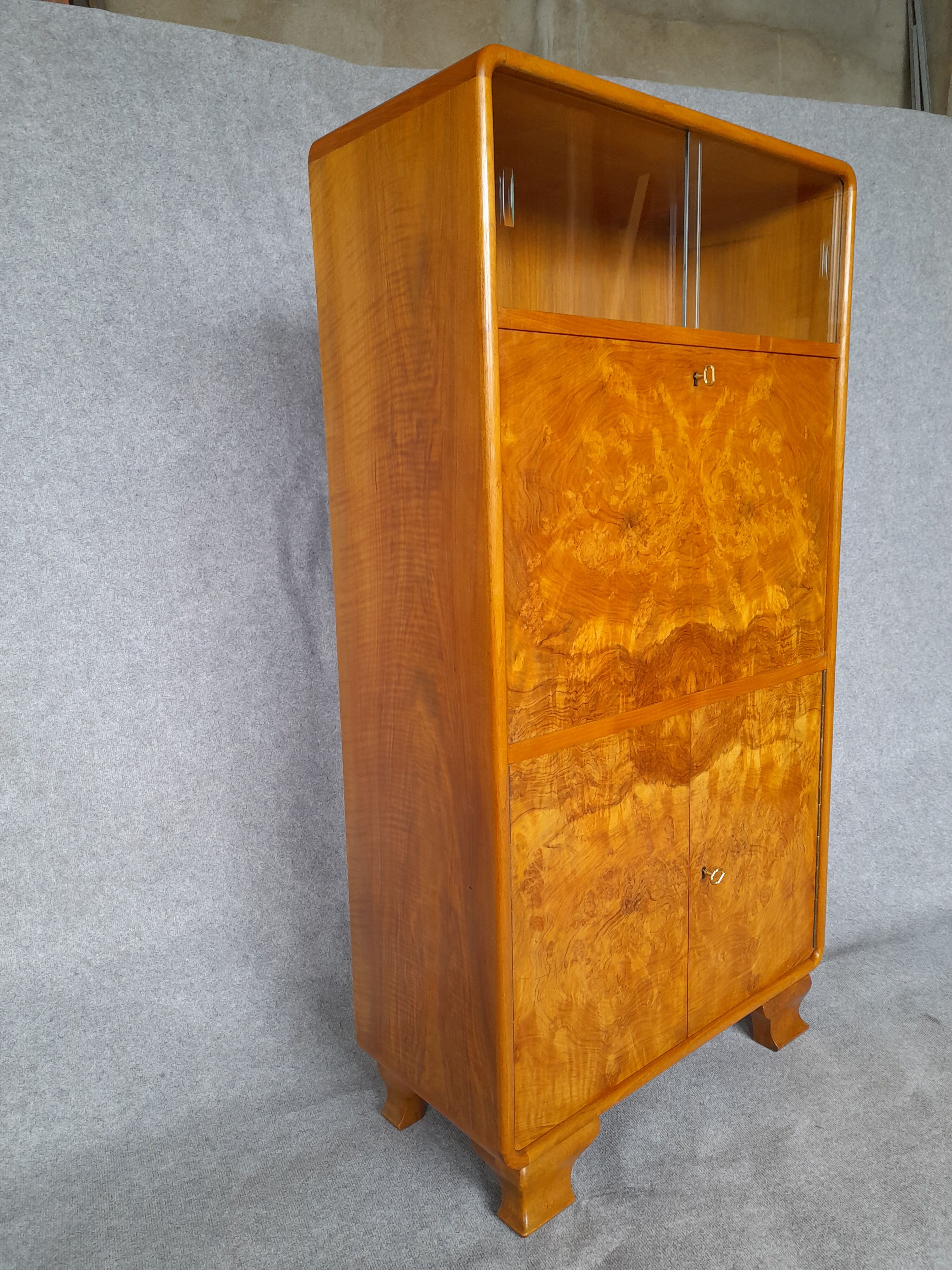 Art Deco secretary in walnut and walnut bramble