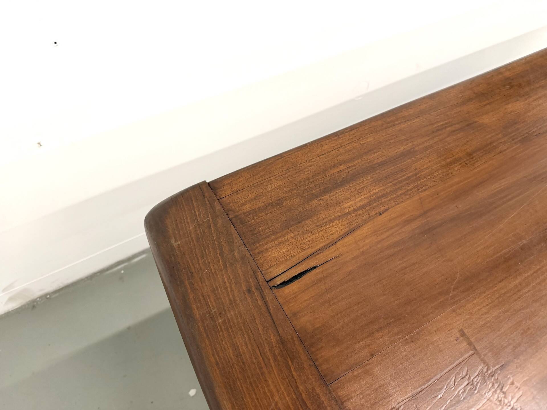 Farm table circa 1900 in solid oak and pine.
