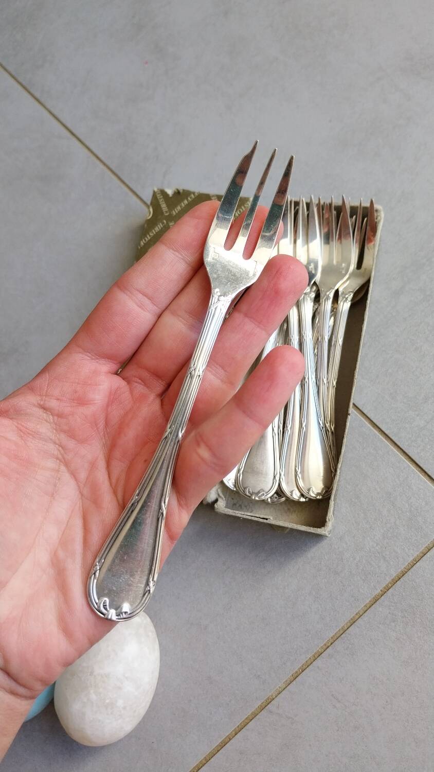 12 oyster forks Christofle