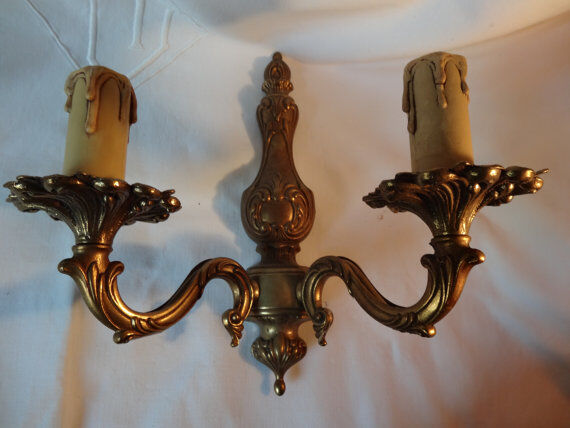 Apply wall brass years 40'