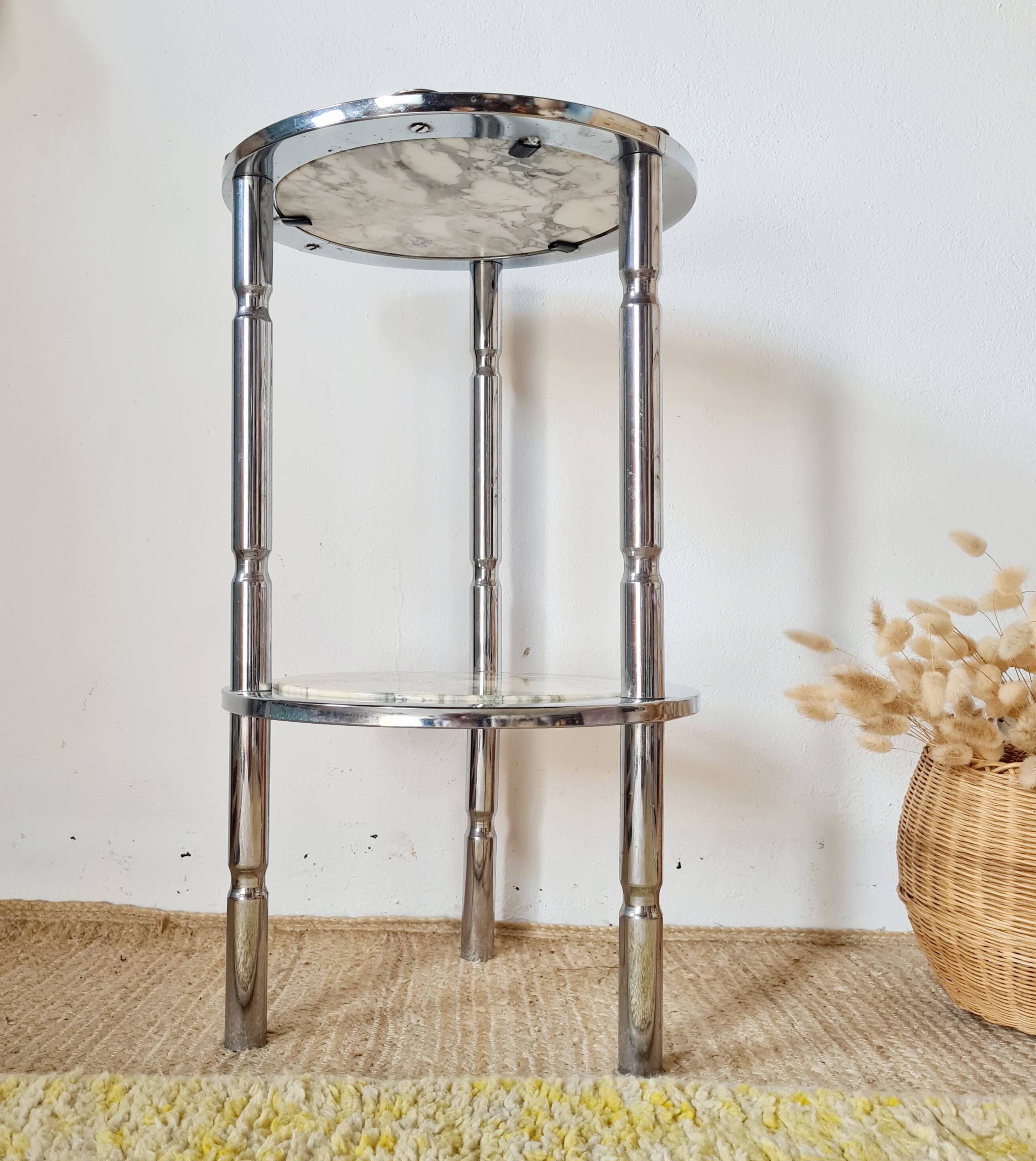 Table d'appoint en marbre et chrome, Italie années 70