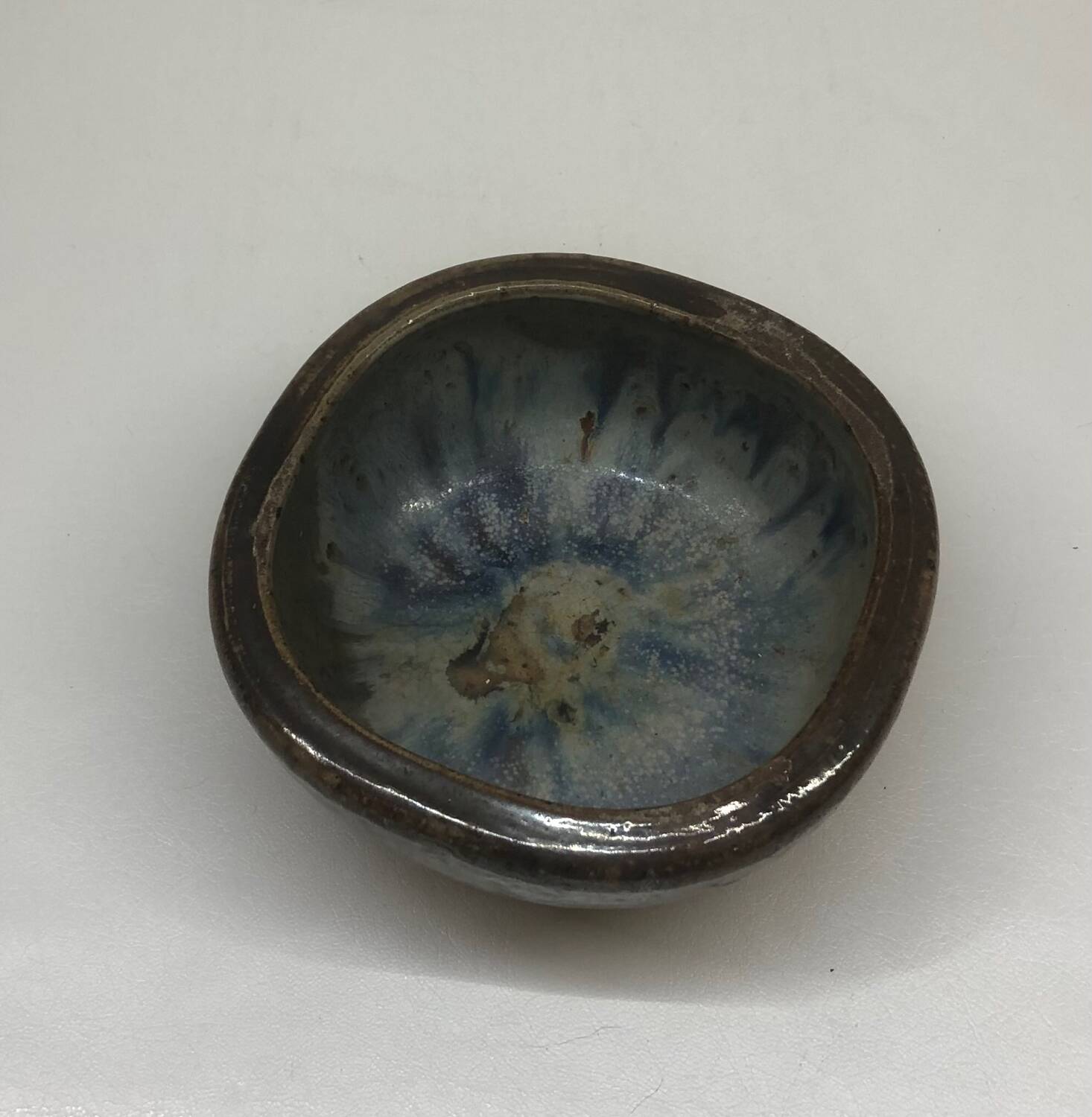 Pocket tray in Belgian flamed salted stoneware by Marcellus Aubry