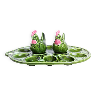 Salt and pepper earthenware egg set