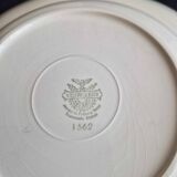 Set of 8 Villeroy and Boch Mettlach earthenware soup plates model 1562
