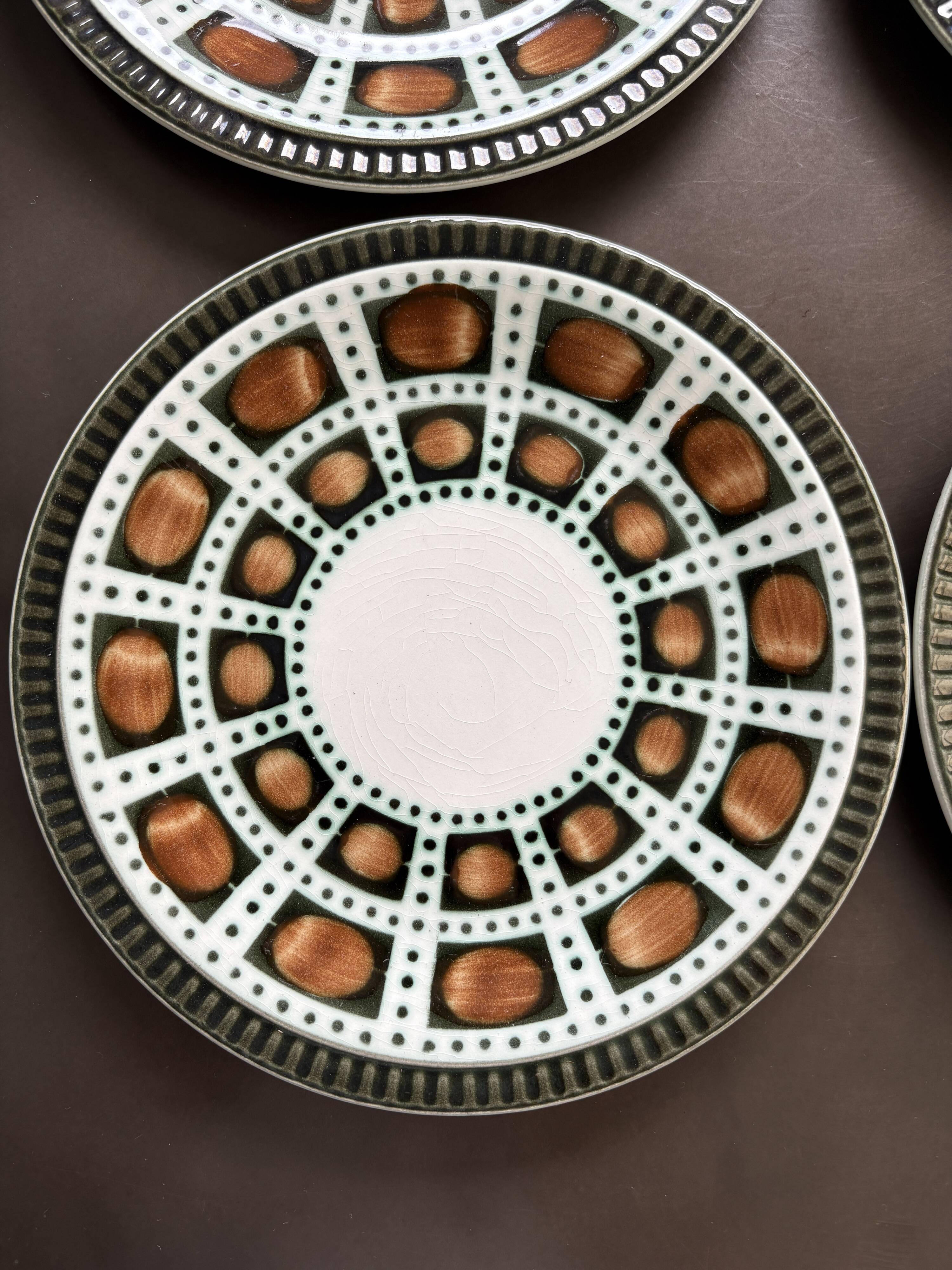 6 Assiettes à dessert vintage BOCH La Louvière