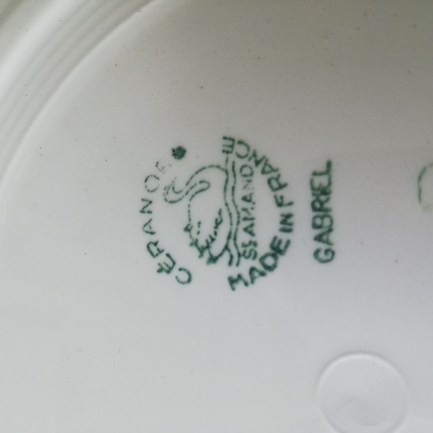 6 assiettes plates
