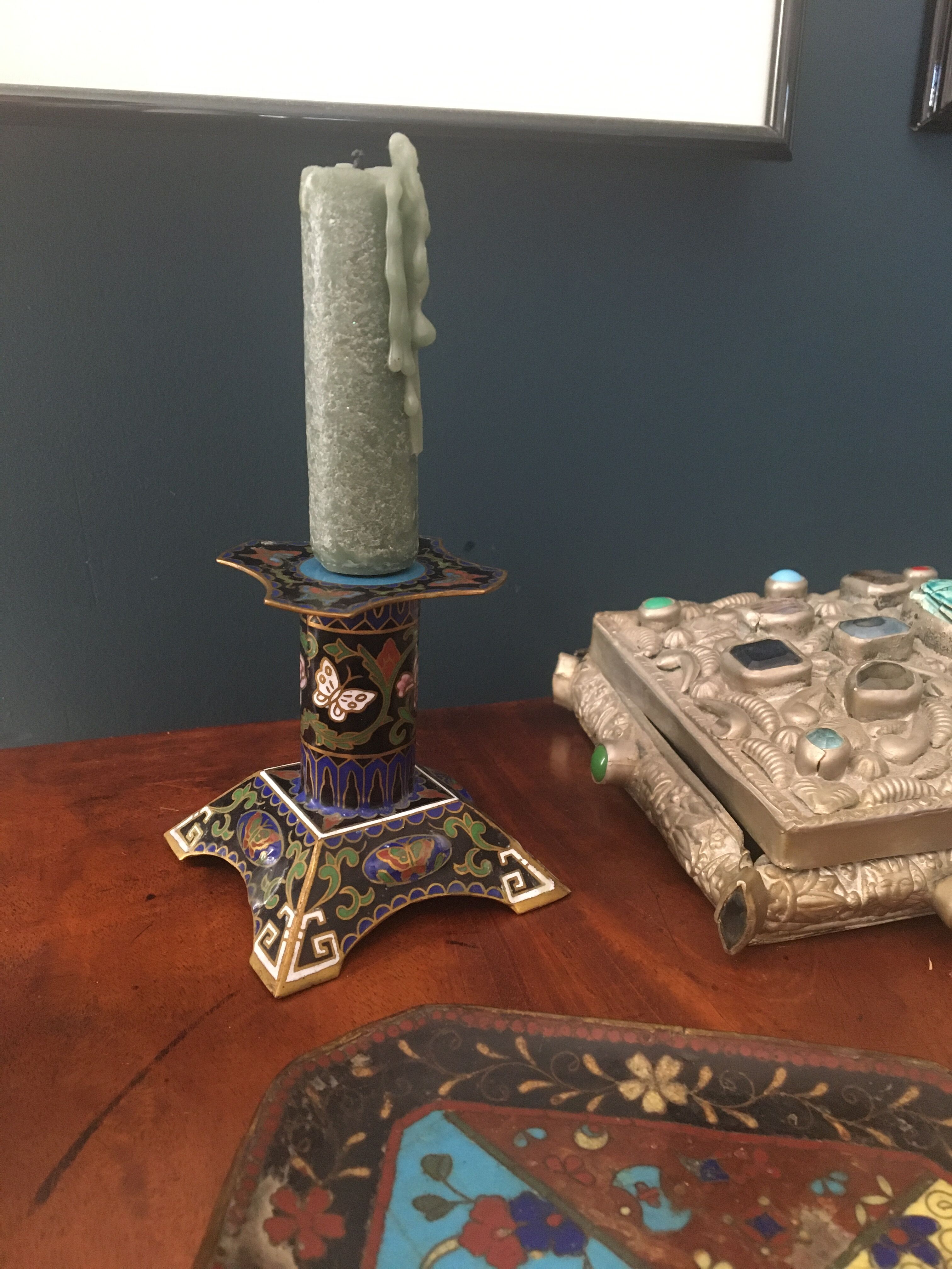 Separated decor bougeoir