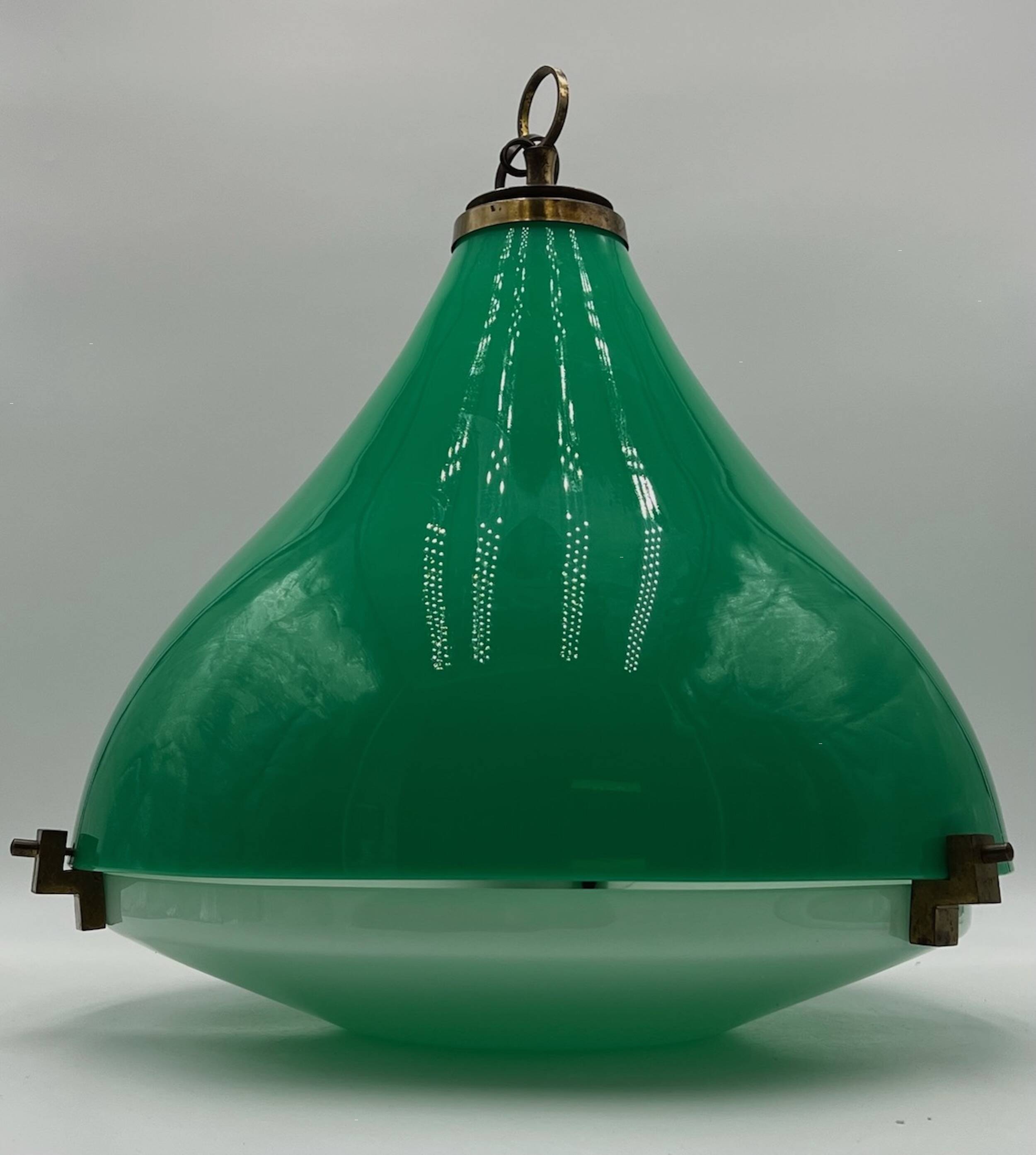 Suspension en acrylique vert vintage Italie, années 60