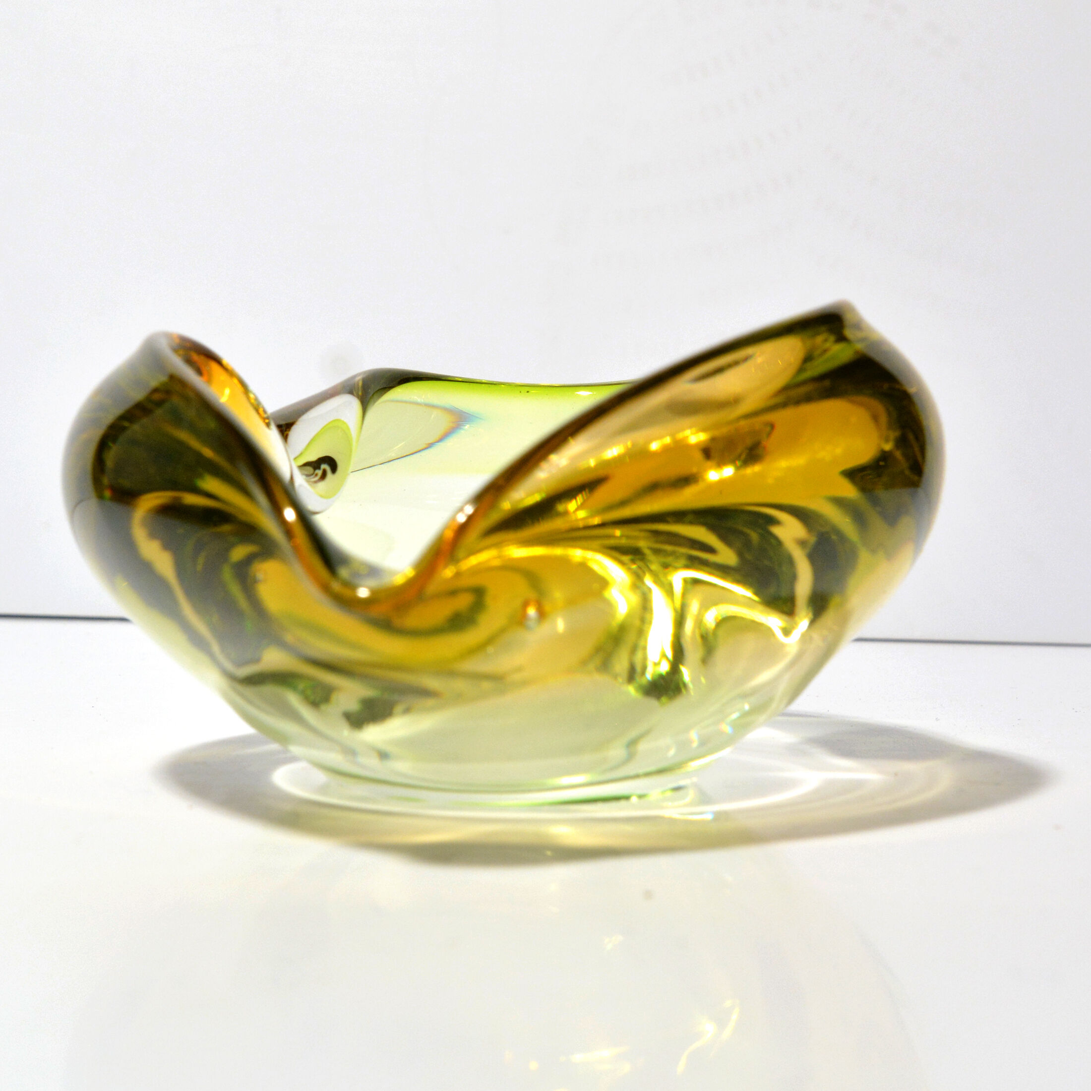 Glass ashtray, designed by E. Beranek, Skrdlovice, Czechoslovakia, 1960s