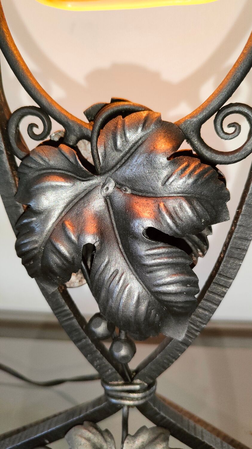 Lampe fer forgé art déco signé Vianne