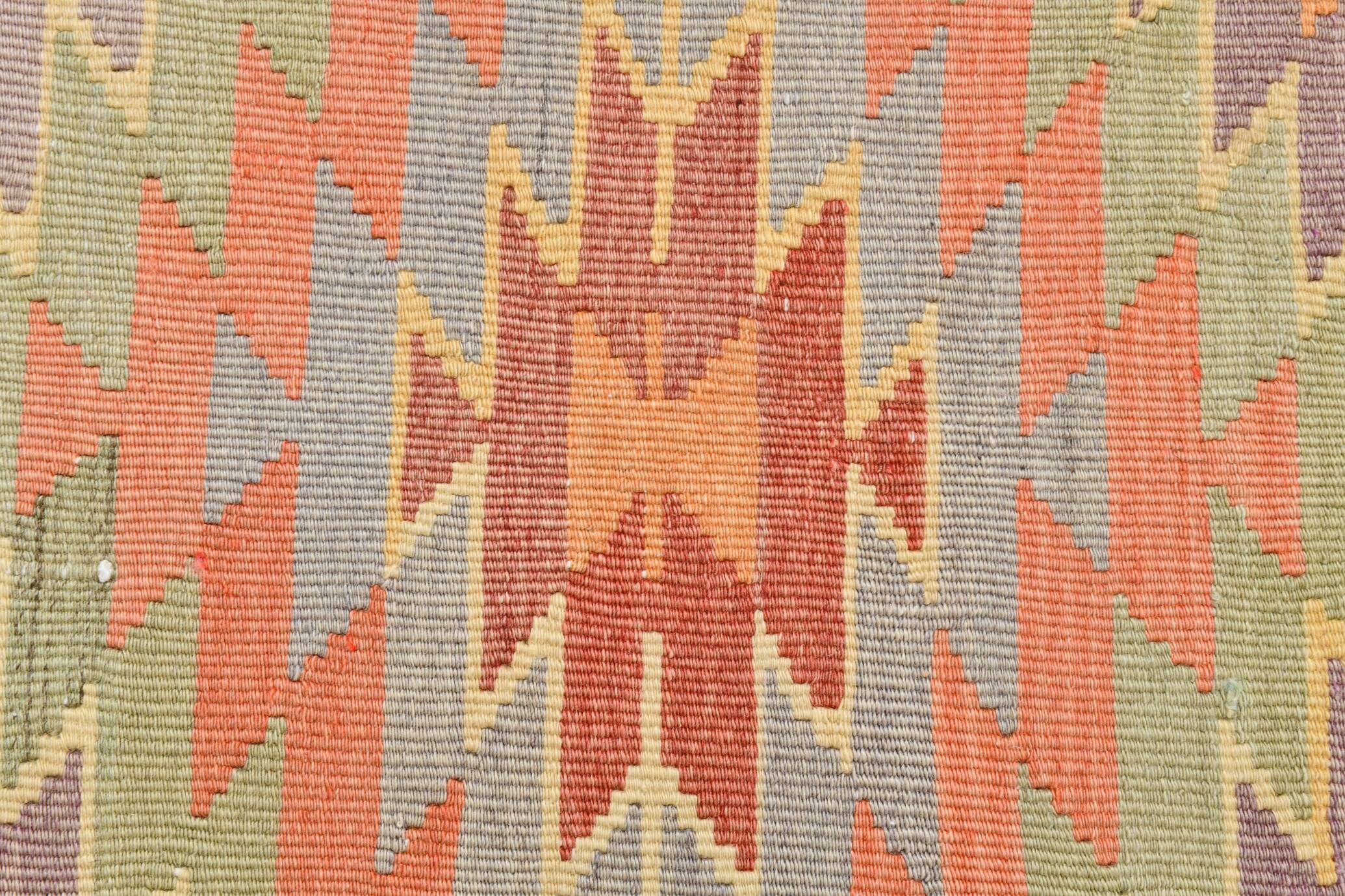 Tapis de sol tribal kilim vintage vert clair, 176x301 cm