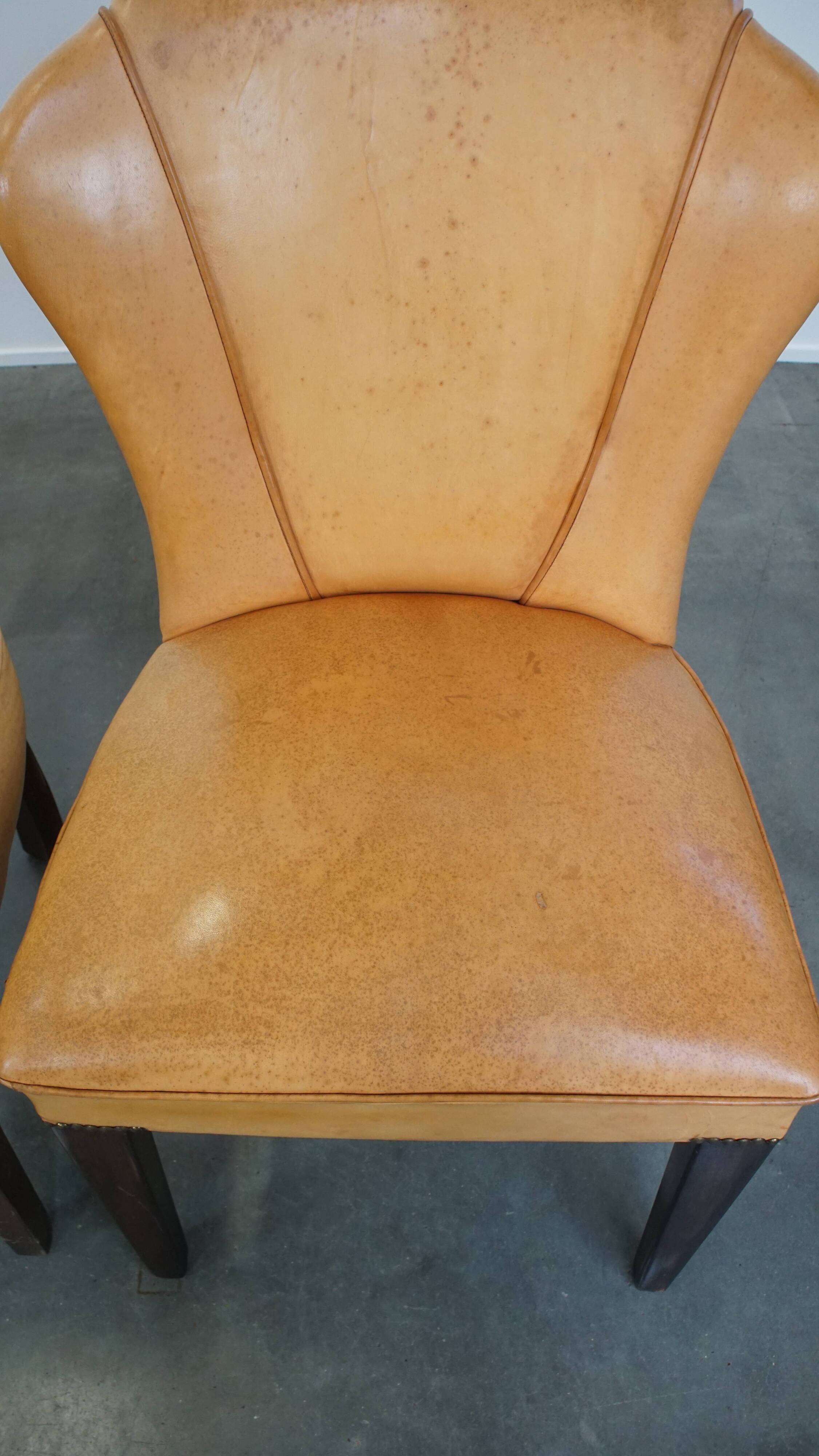 Set of 4 comfortable honey-colored goat leather dining chairs