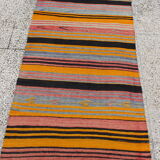 Tapis d’orient.262x85 cm