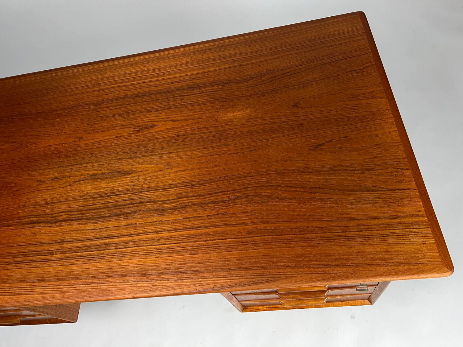 Gunni Omann Mod. 75 teak desk 60s Danish vintage