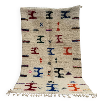Traditional handmade Azilal rug size 150 x 250 cm