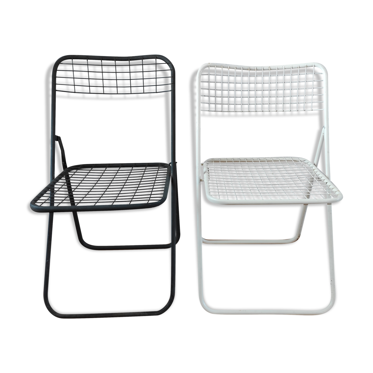 Folding chairs