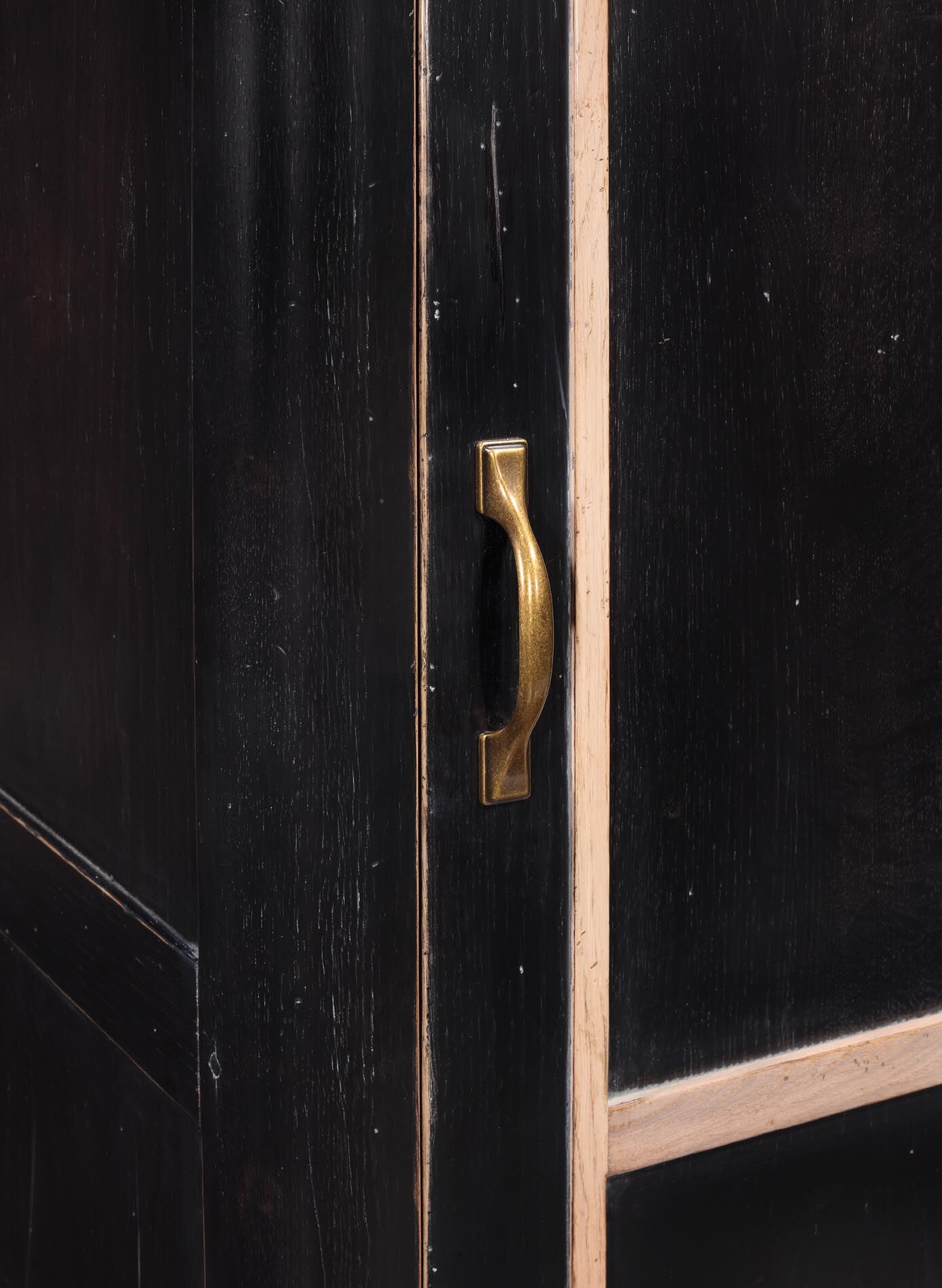 Solid oak cabinet / Brewery croat