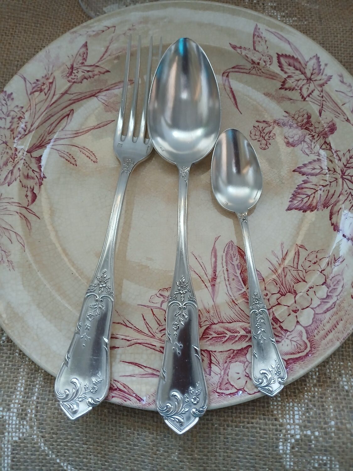 36 antique silver-plated cutlery sets "Boulenger"