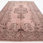 Tapis Vintage Kilim Rose Poudré Motifs Anatoliens, 176x282