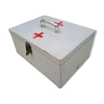 Portable pharmacy box made of vintage wood