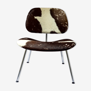 Lounge chair by Charles and Ray Eames "LCM" calfs skin