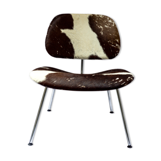 Lounge chair by Charles and Ray Eames "LCM" calfs skin