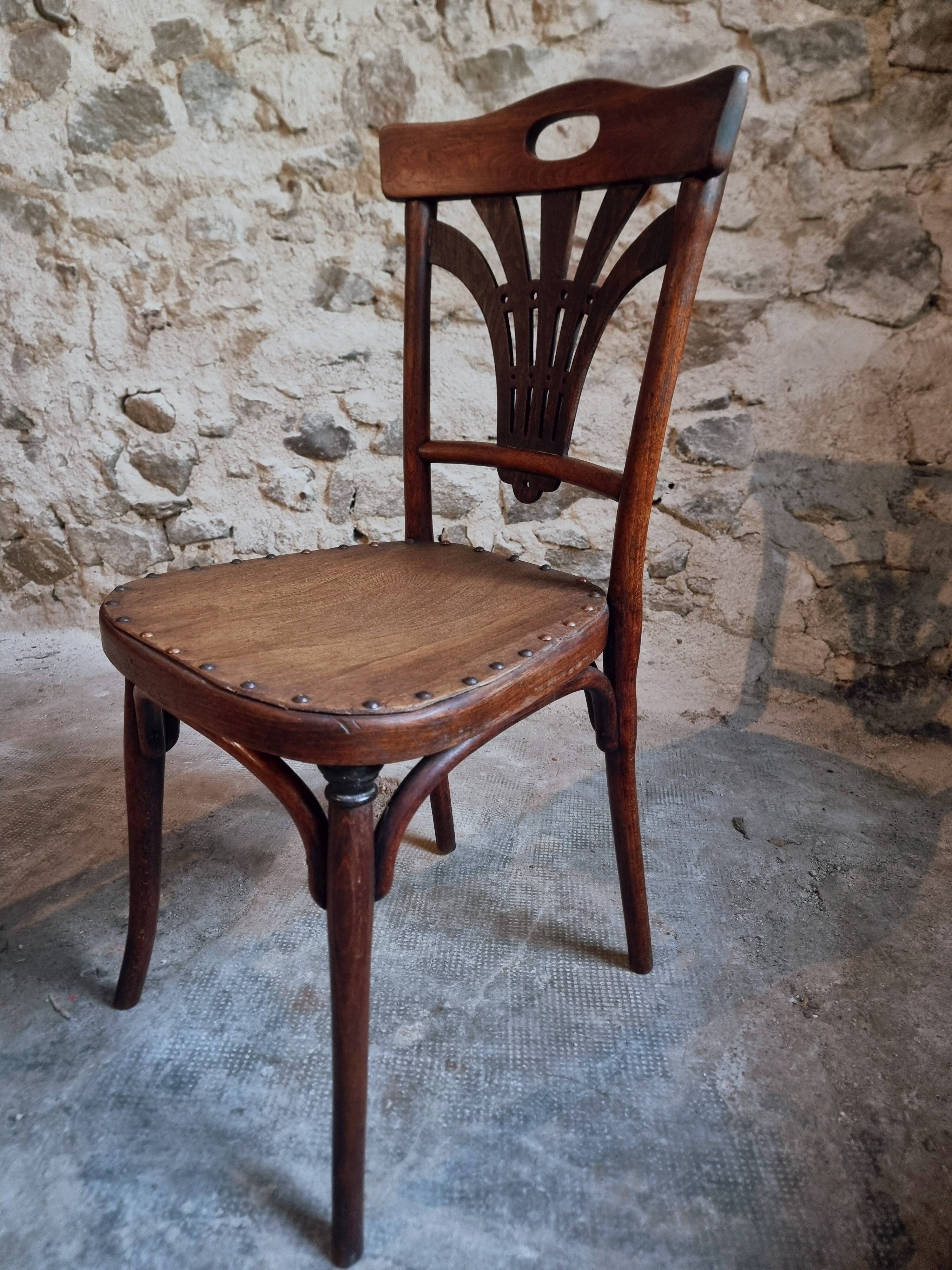 Ensemble de 4 chaises bistrot françaises anciennes Thonet – vers 1920