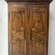 Armoire de style Louis XV en noyer massif XVIII siècle