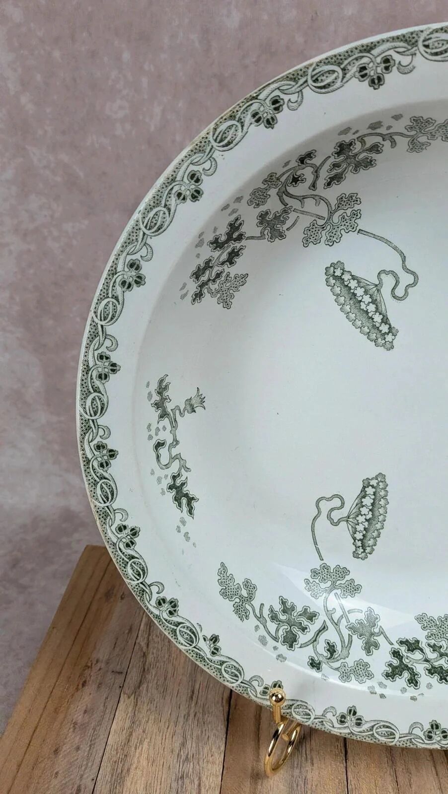 Antique shallow dish Saint-Amand – Ironstone – Modern Style model