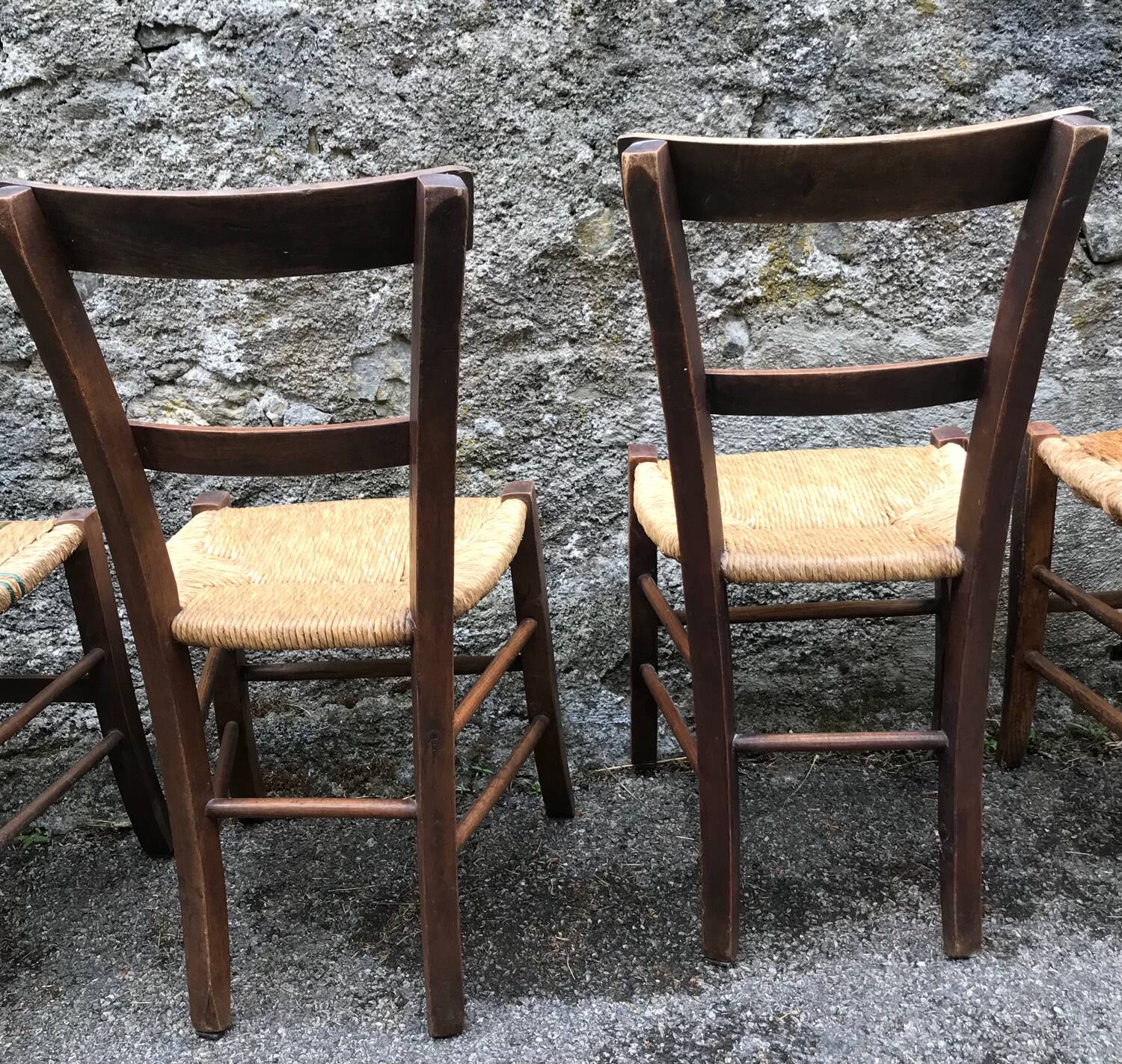 Set of 6 straw bistro chairs