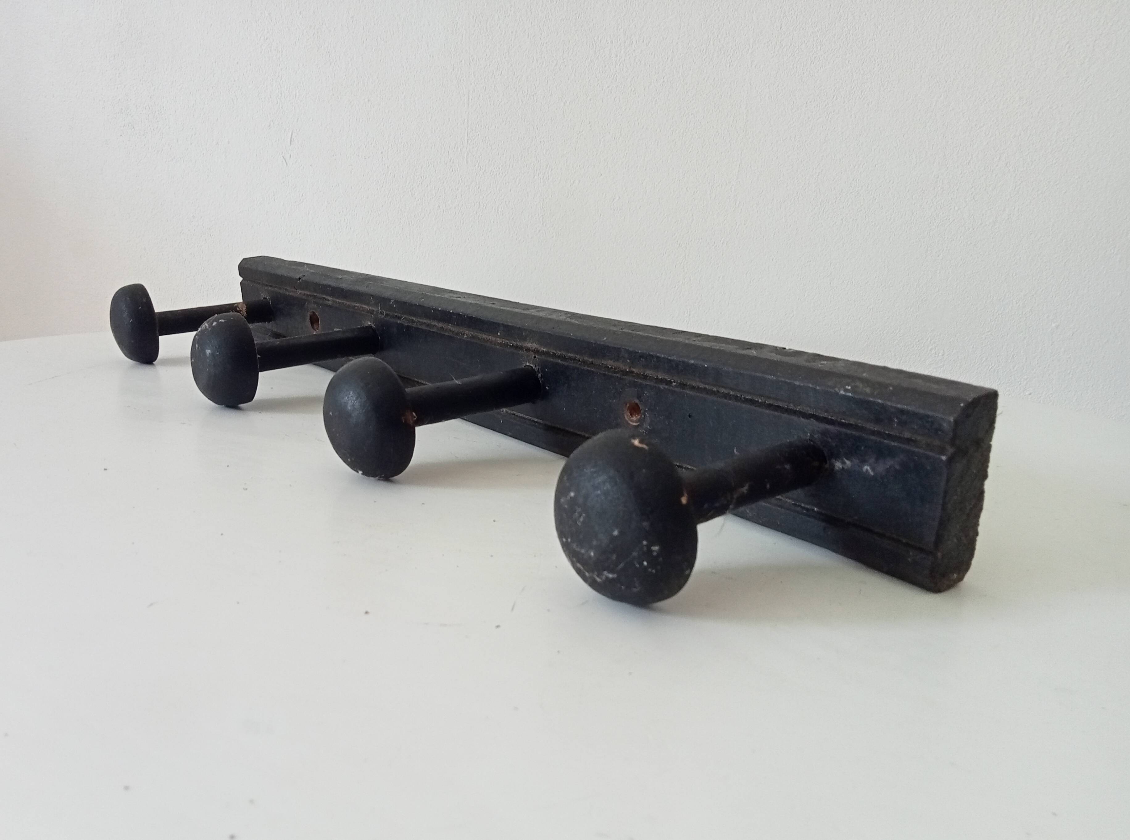 Ancien porte manteau mural en bois