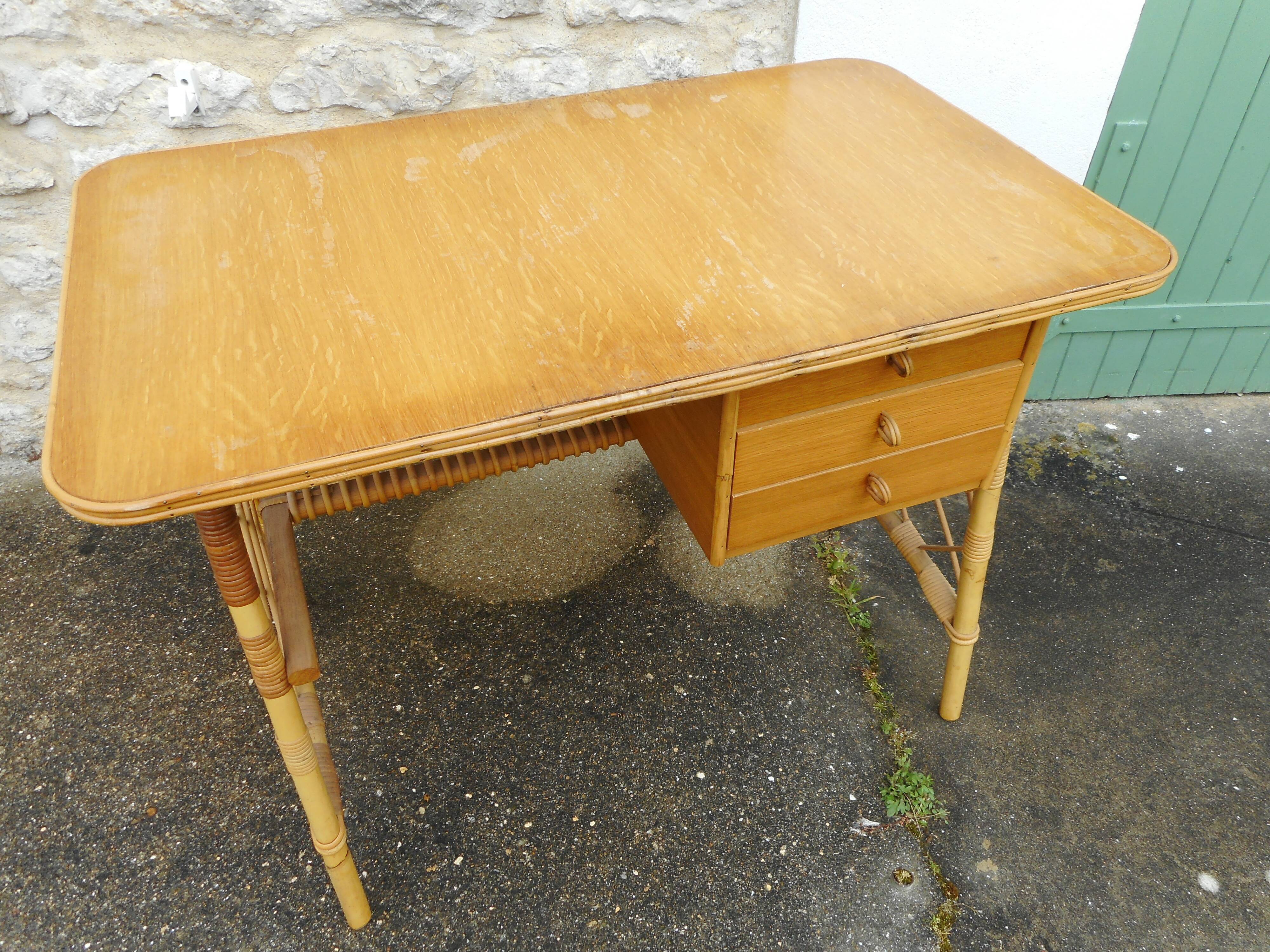 Bureau en rotin de Louis Sognot