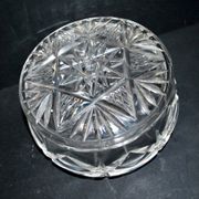 Richly cut crystal candy box from BACCARAT? 20th century.