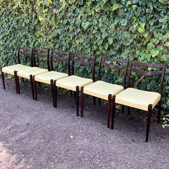 6 Scandinavian chairs with pale yellow skai seats