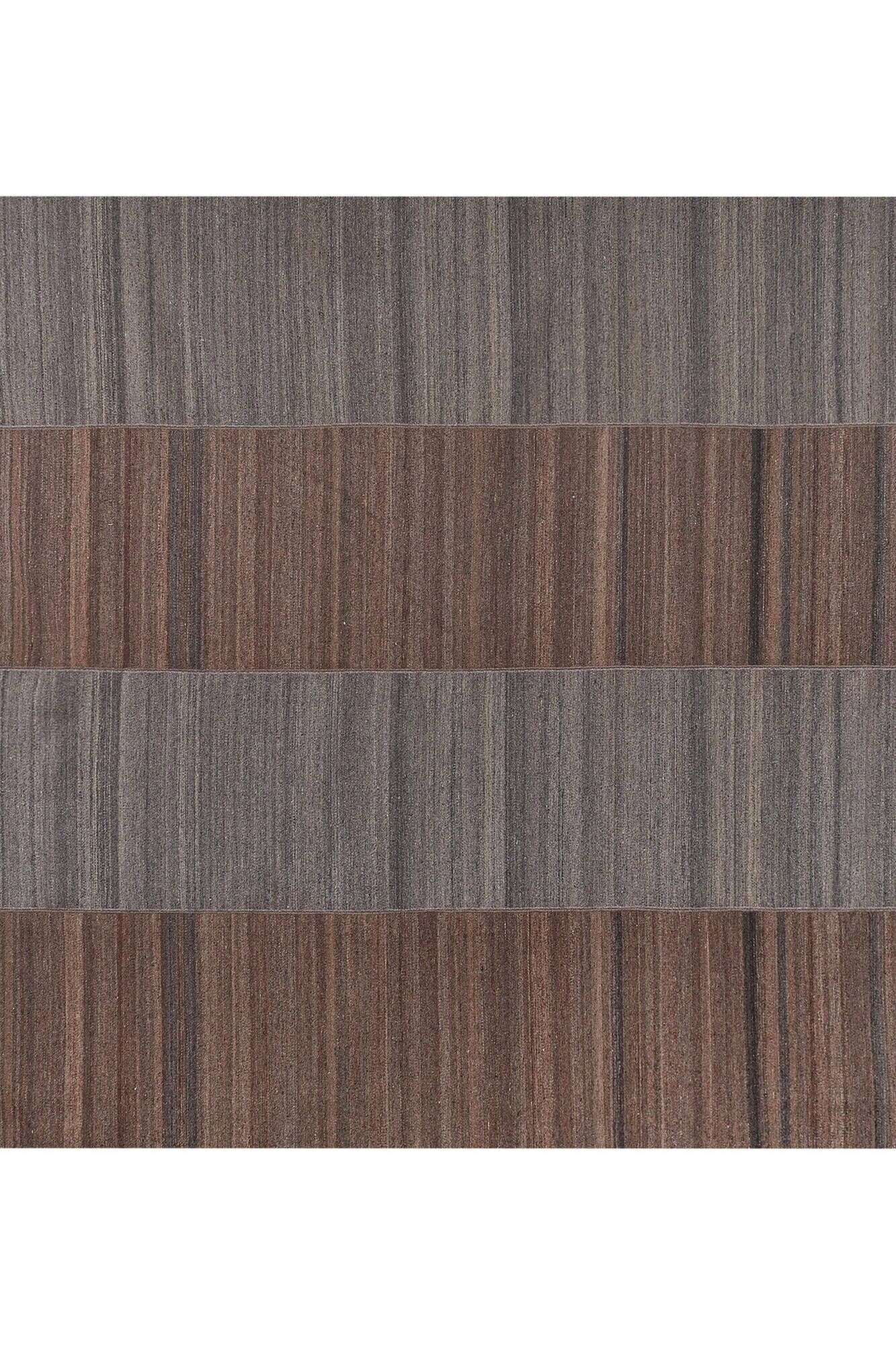 Vintage Turkish kilim, handwoven, 282x372 cm.