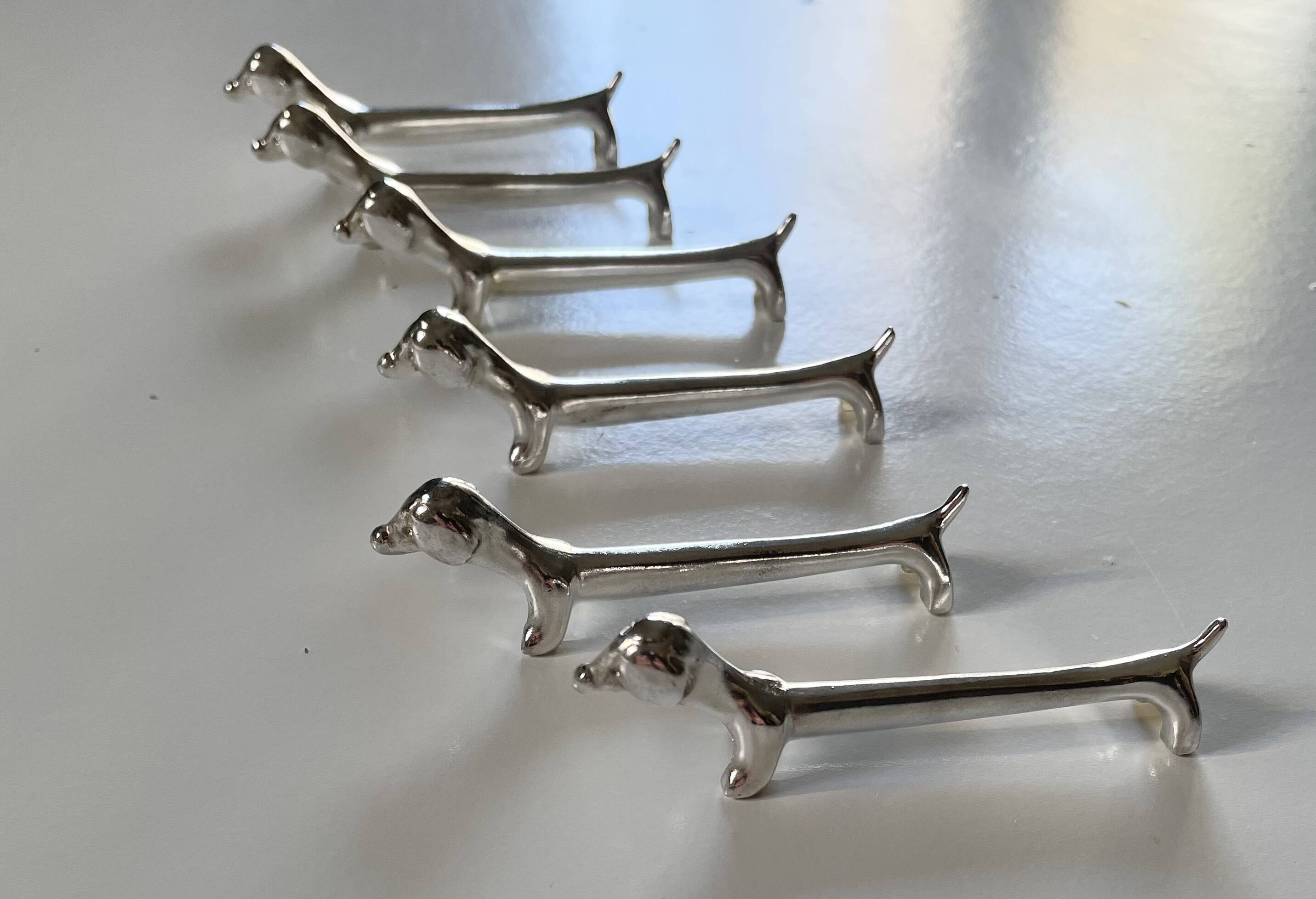 Vintage silver-plated dachshund knife rest