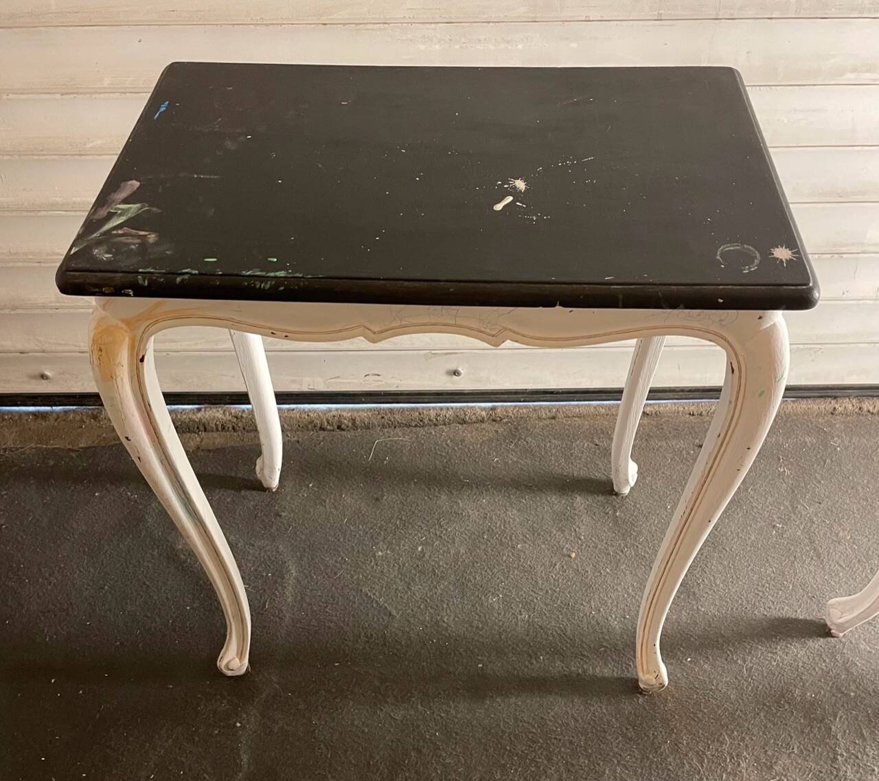 Nesting tables to paint