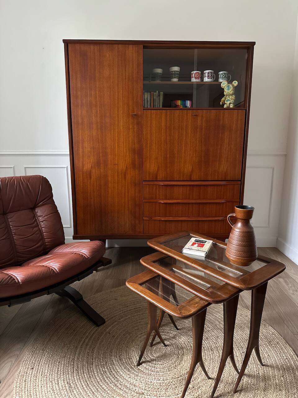 Armoire en teck scandinave