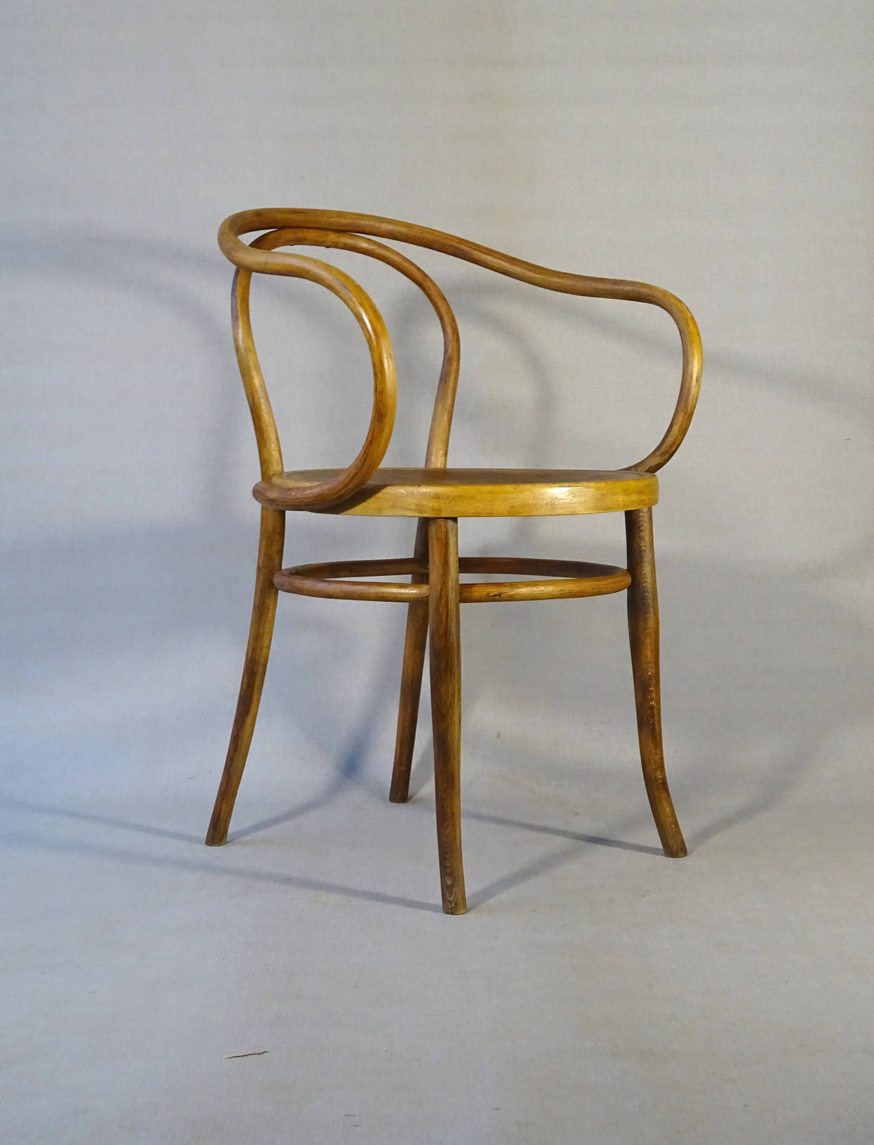 Le Corbusier b9 blond armchair, by Kohn, wooden seat 1915