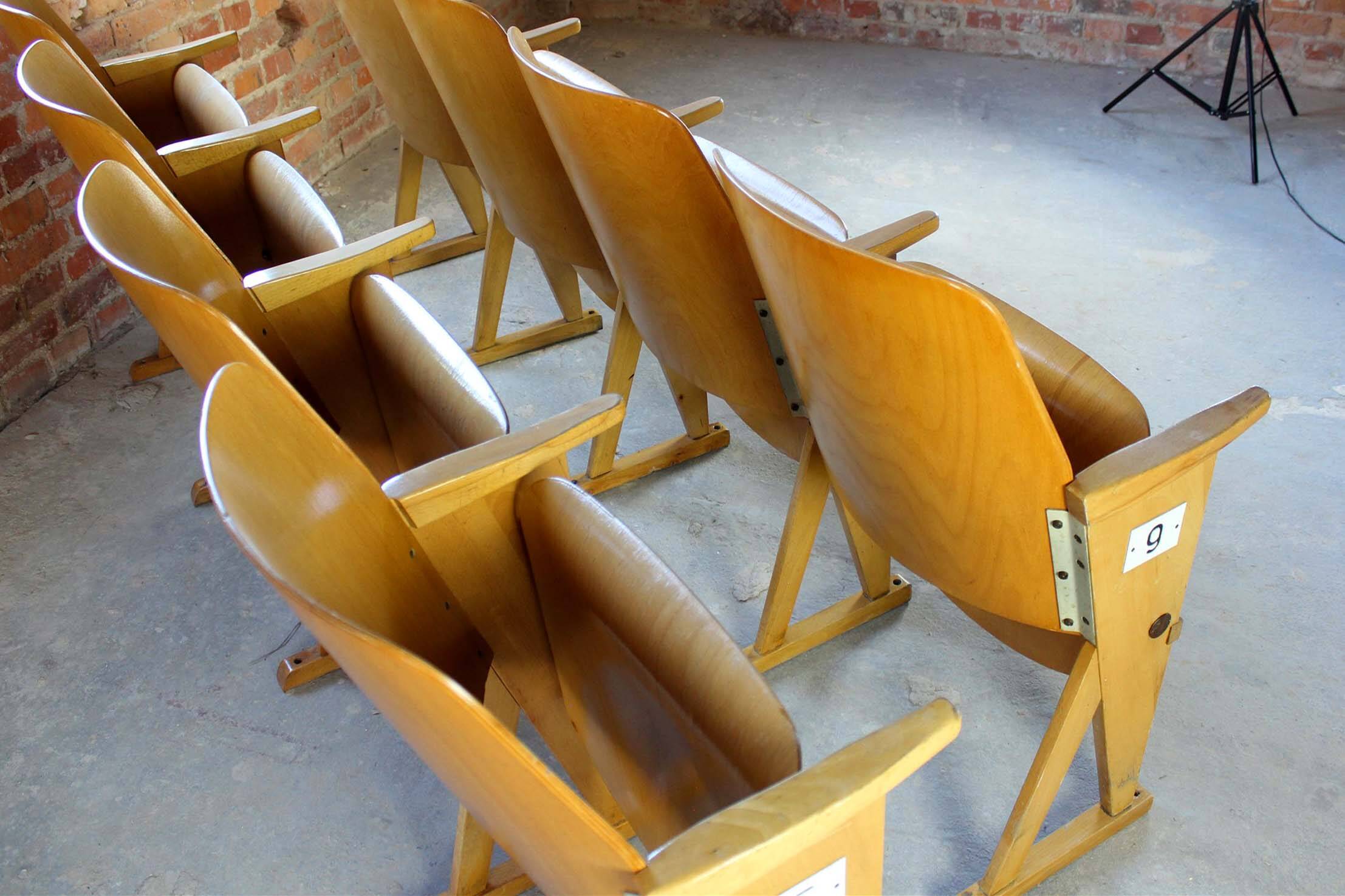 Chaises de cinéma vintage de Ton, années 1960, ensemble de 13