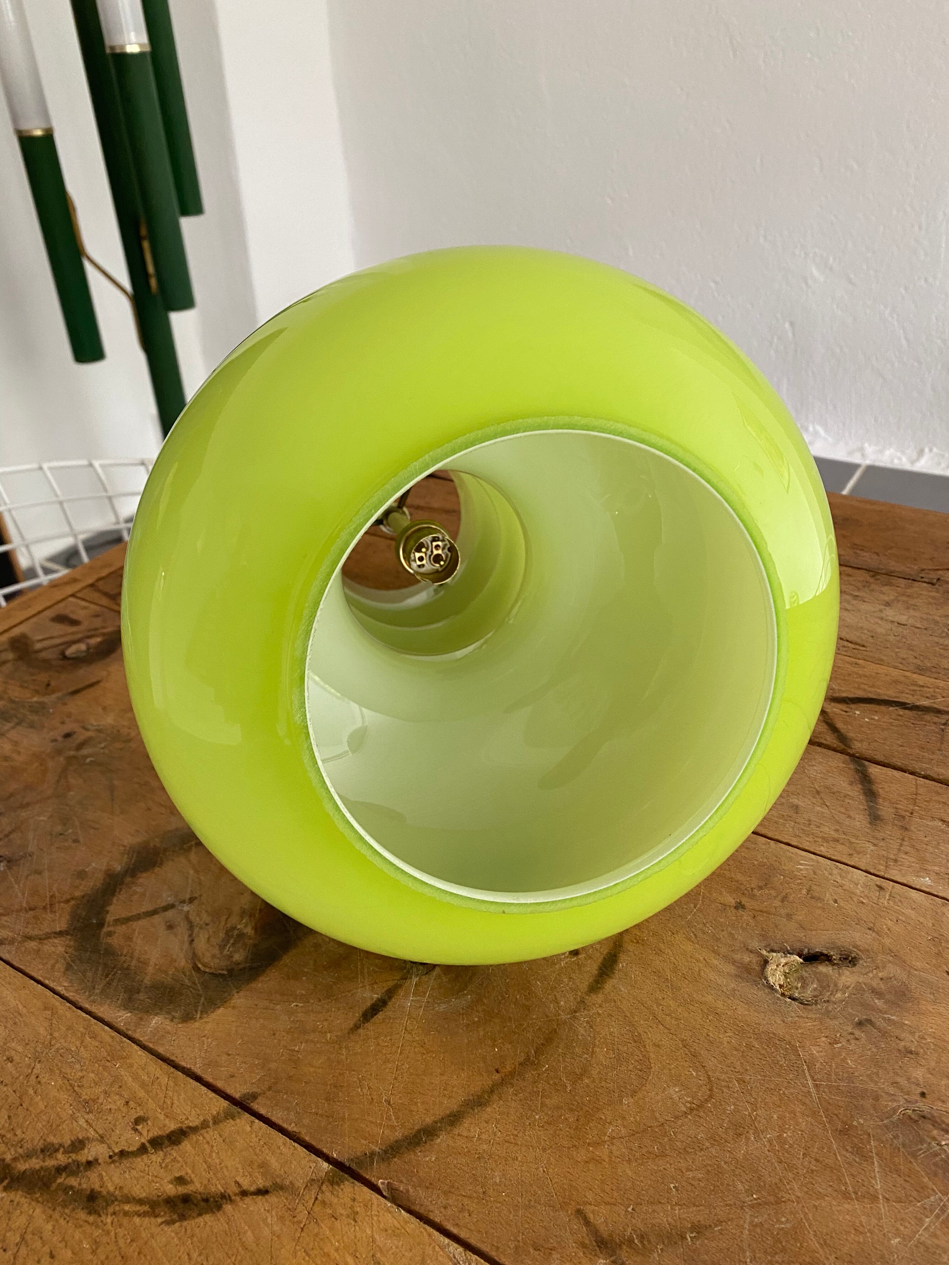 Vintage Italian opaline suspension