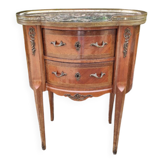 Kidney table