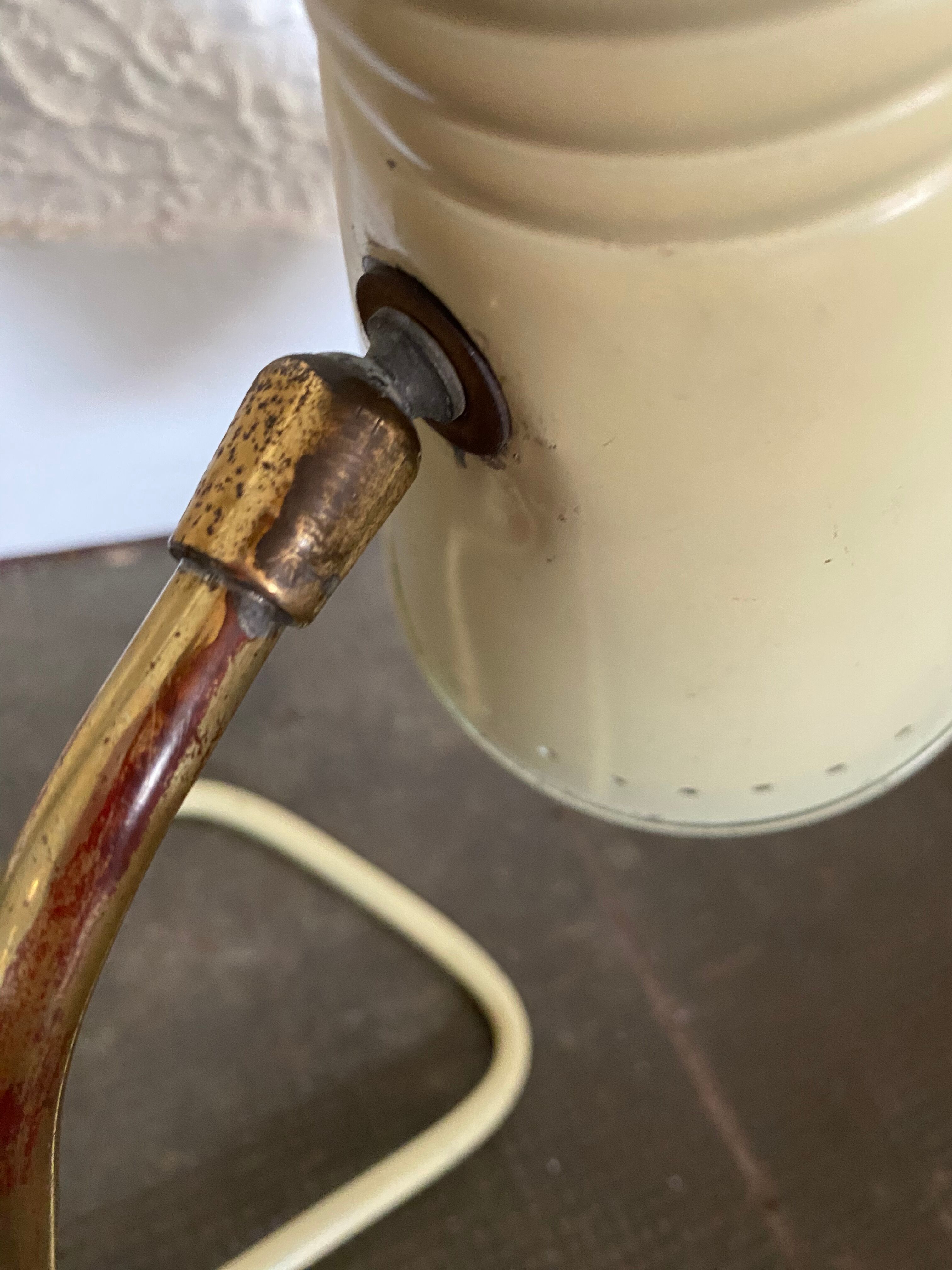 Vintage casserole lamp