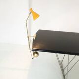 Grande lampe Italienne à contrepoids en laiton de design 50