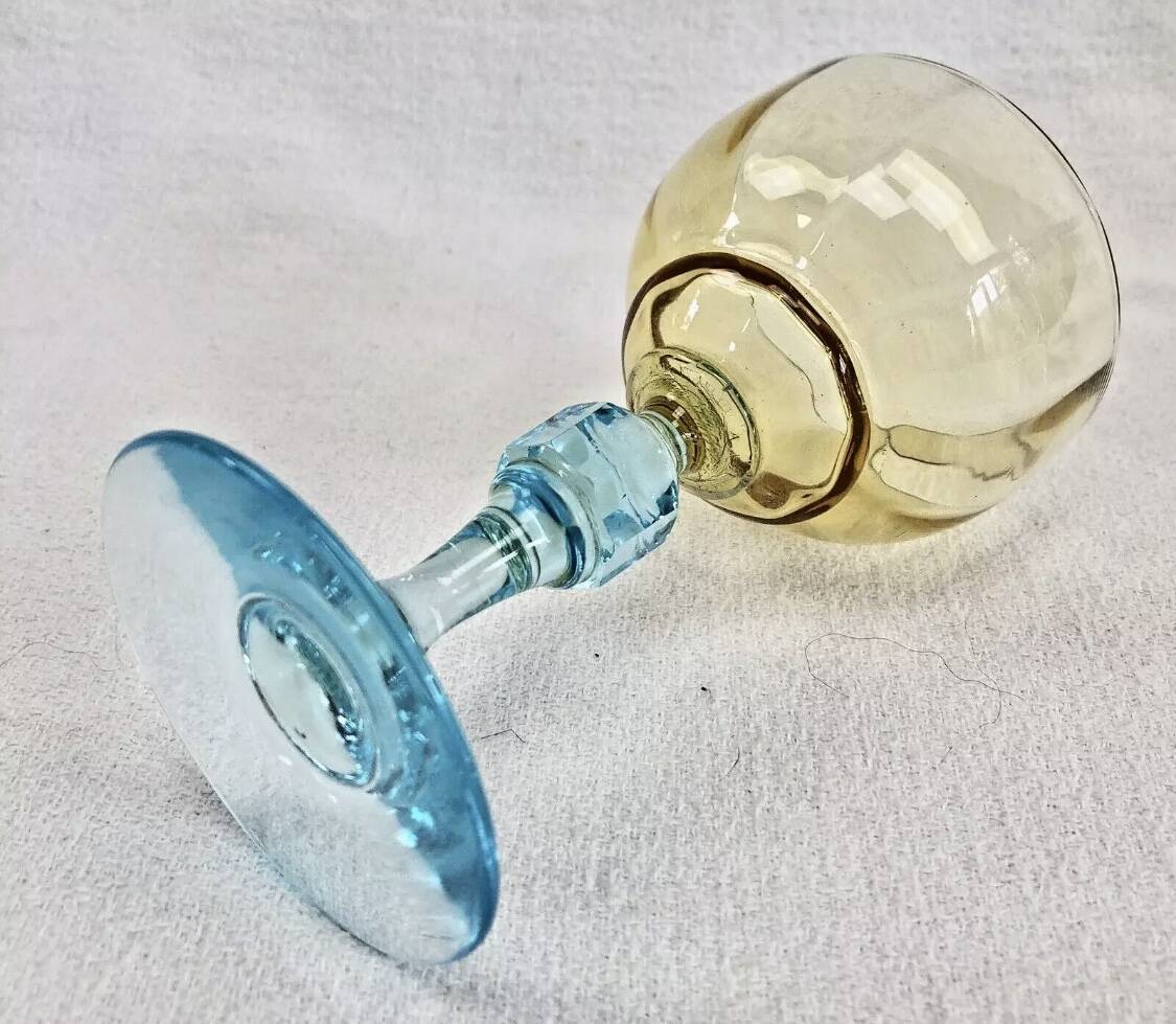 6 anciens verres à vin eau bicolores George Sand
