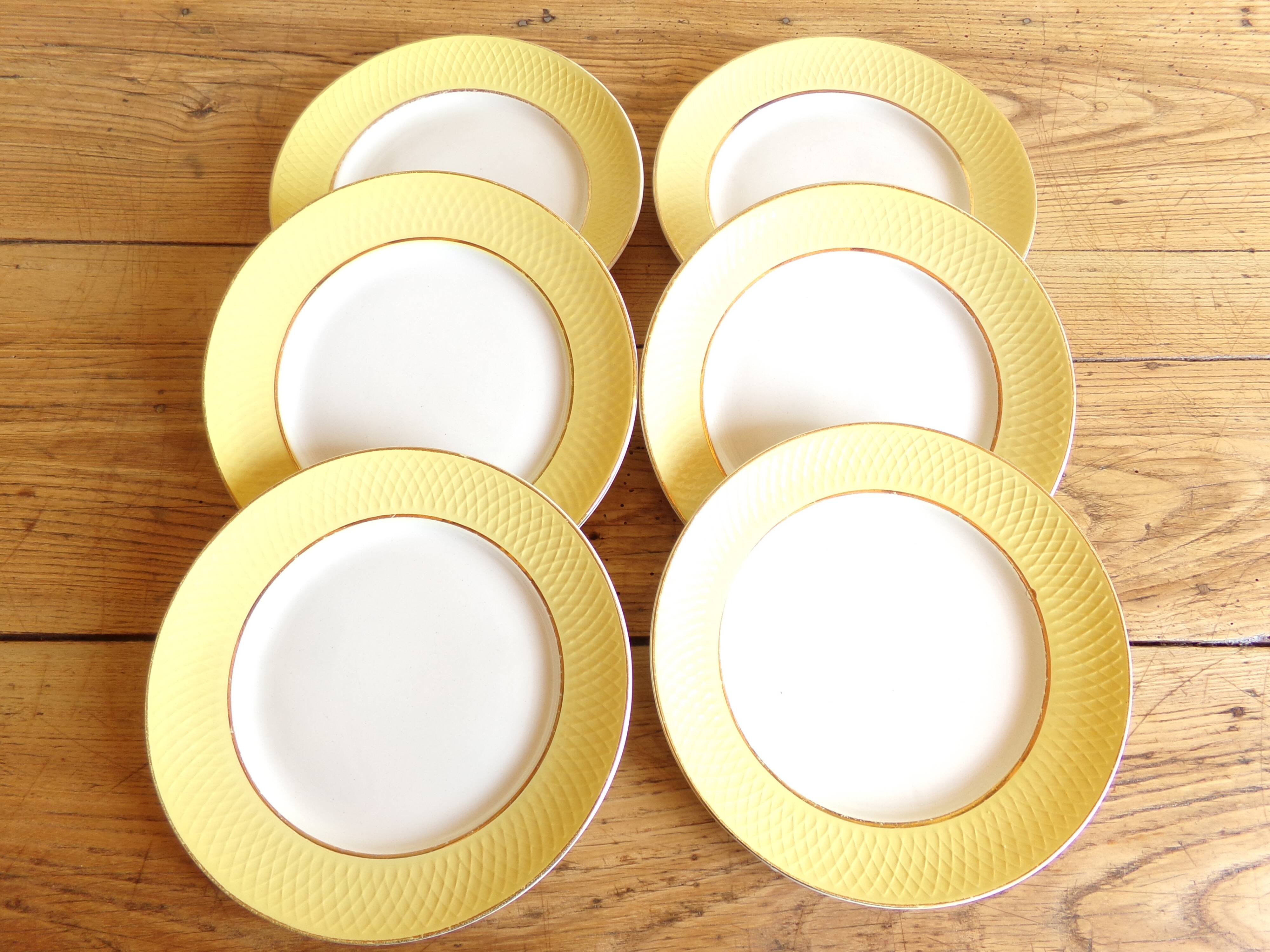 6 flat earthenware plates - Orchies - Moulin des Loups