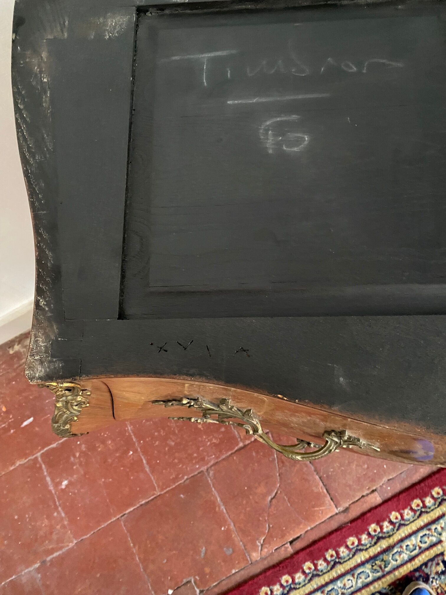 Chest of drawers in marquetry