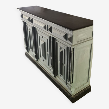 Store console or counter
