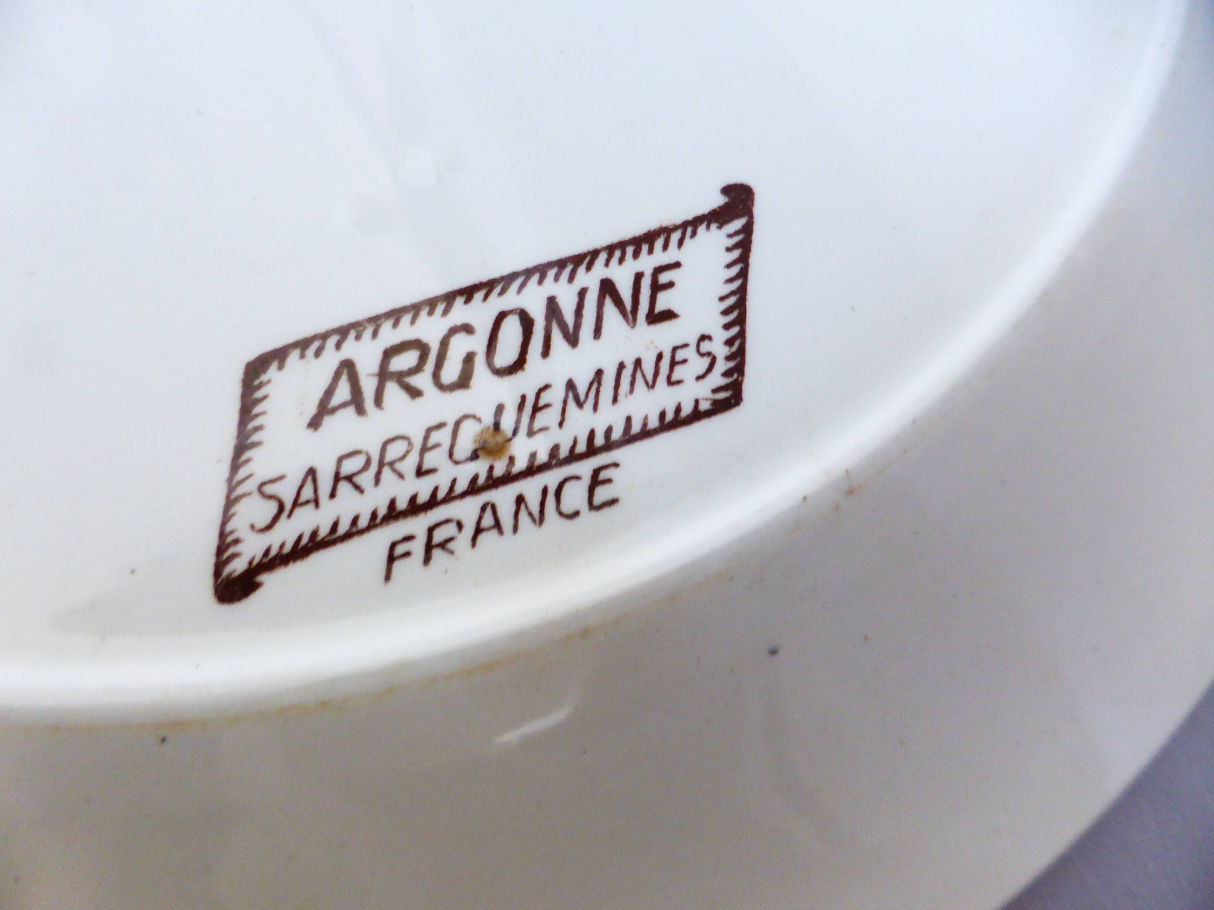 3 flat plates from Sarreguemines model Argonne 210734